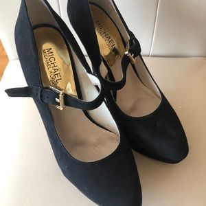 Black suede MK heels